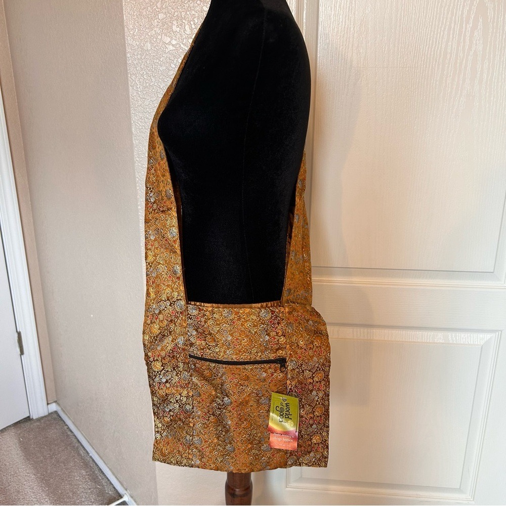 NWT World of‎ Good Kathmandu Karry-All Silk Sling Bag